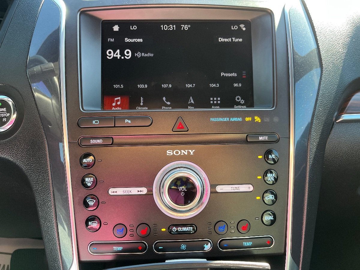 Used 2019 Ford Explorer Limited w/ Class III Trailer Tow Package FWD image 13