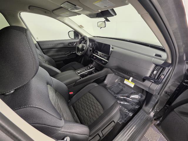 New 2026 Nissan Pathfinder SV AWD/4WD image 15
