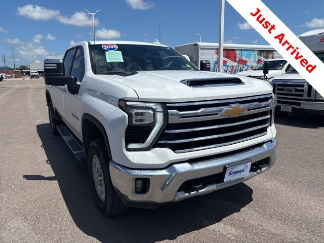 Used 2025 Chevrolet Silverado 2500 LTZ AWD/4WD image 7