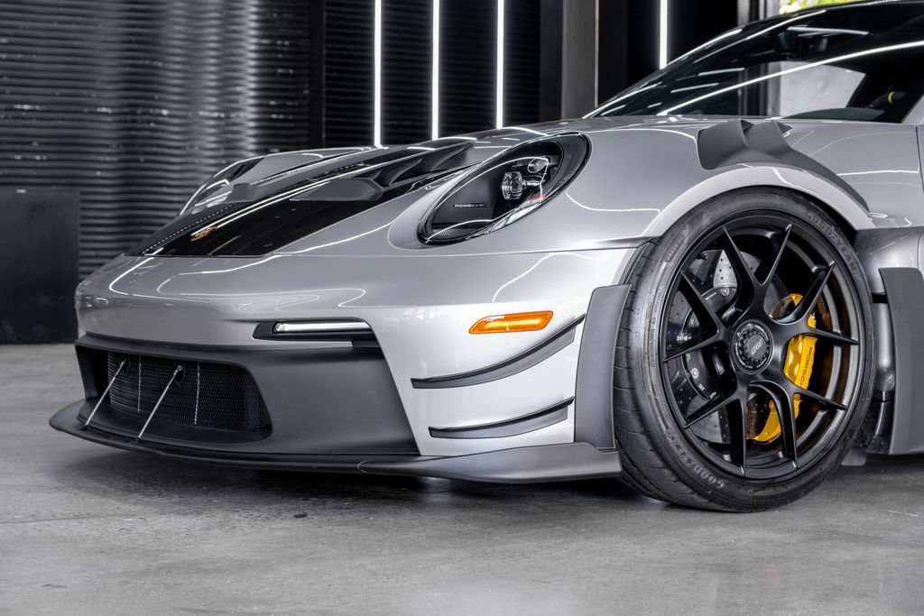 Used 2025 Porsche 911 GT3 RS RWD image 7