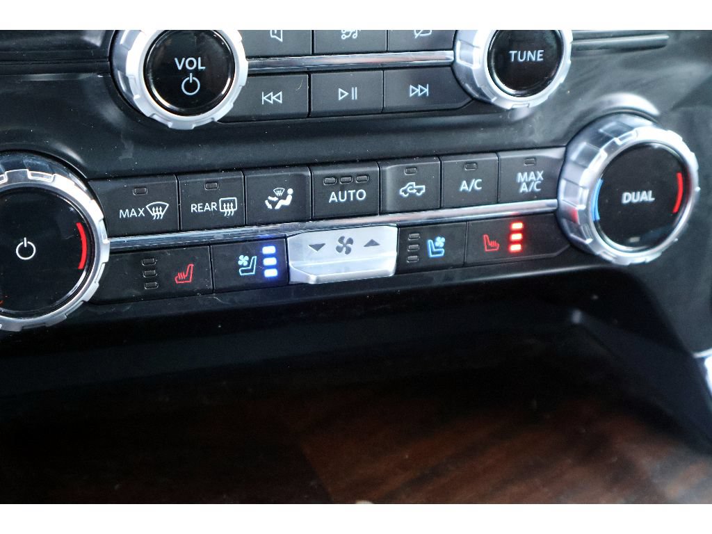 Used 2023 Ford F150 King Ranch w/ Equipment Group 601A High AWD/4WD image 8
