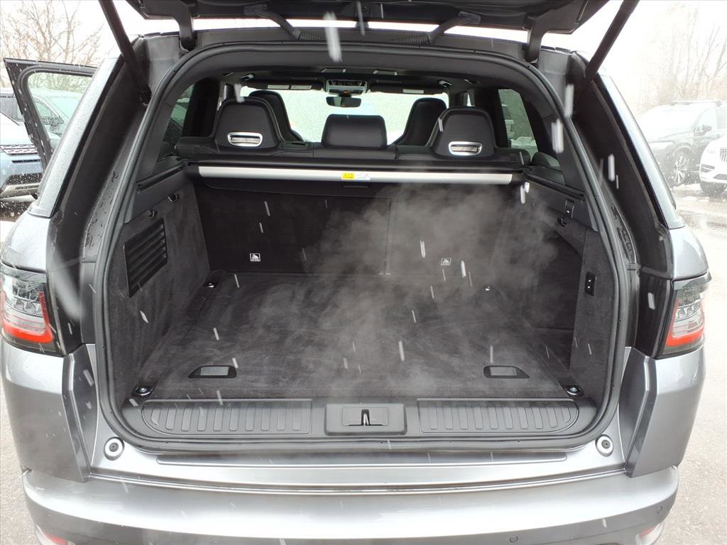 Certified 2021 Land Rover Range Rover Sport SVR Carbon Edition image 13