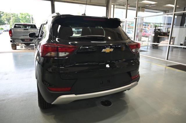 Used 2022 Chevrolet TrailBlazer LT w/ Convenience Package AWD/4WD image 6