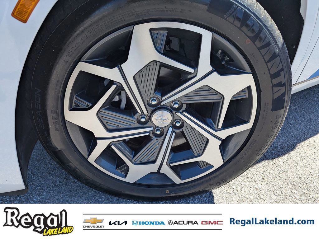 Used 2022 Hyundai Palisade Calligraphy w/ Winter Package image 31