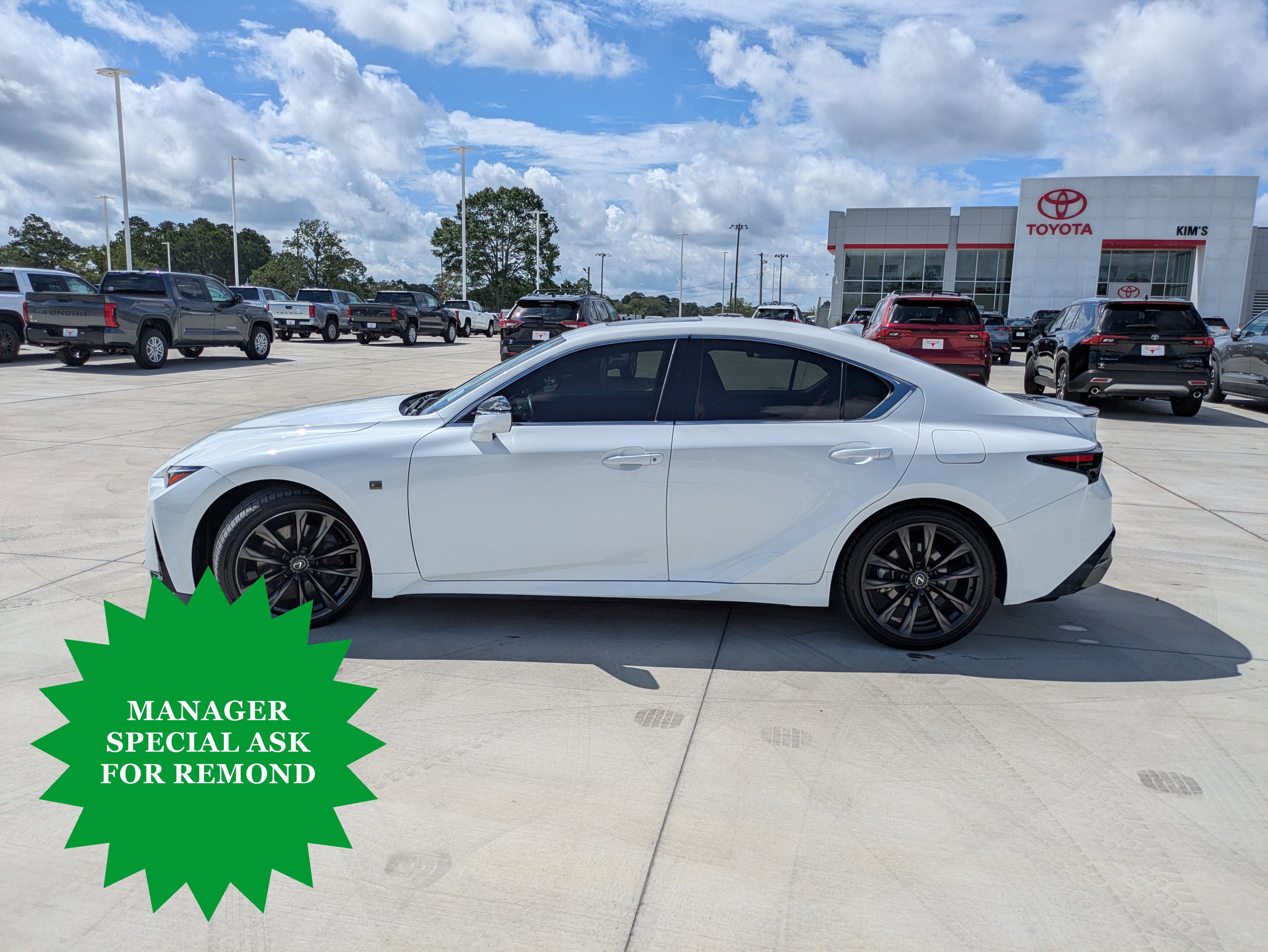 Used 2024 Lexus IS 350 F Sport image 4