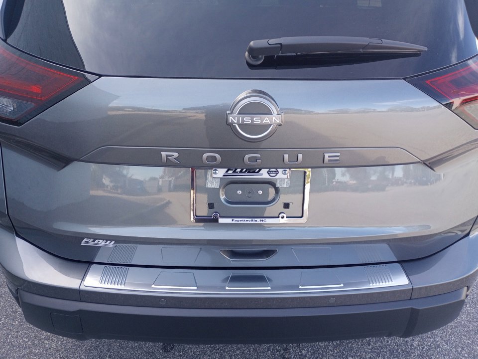 New 2026 Nissan Rogue SV image 14