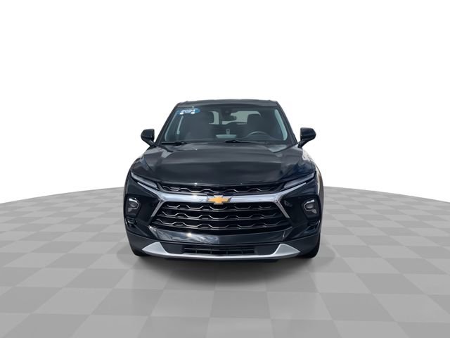 Certified 2024 Chevrolet Blazer LT w/ Driver Confidence Package image 3