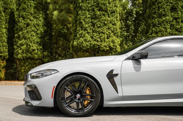 Used 2023 BMW M8 Competition w/ M Carbon Exterior Package AWD/4WD image 10