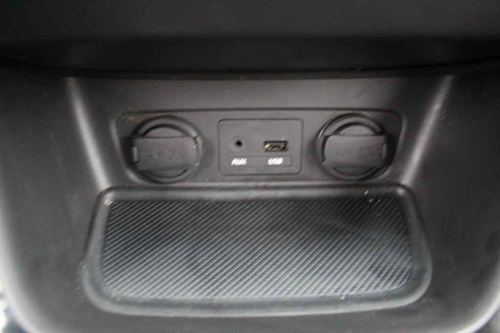 Used 2015 Kia Sorento LX image 21