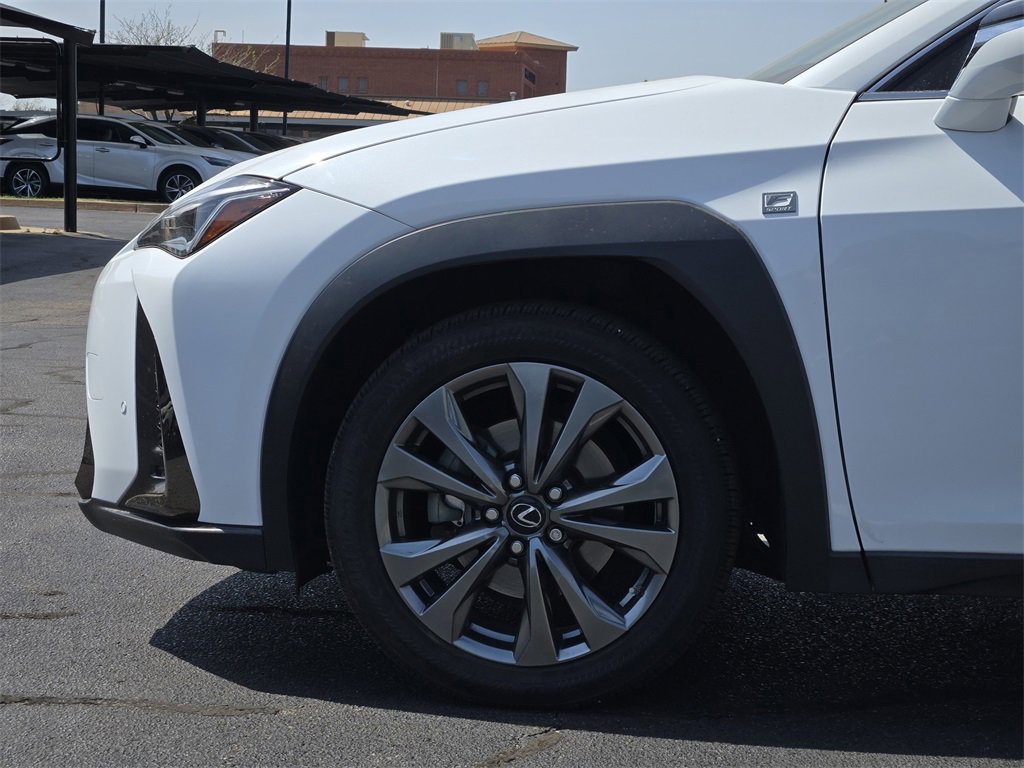 Used 2020 Lexus UX 250h F Sport w/ F Sport Premium Package image 8