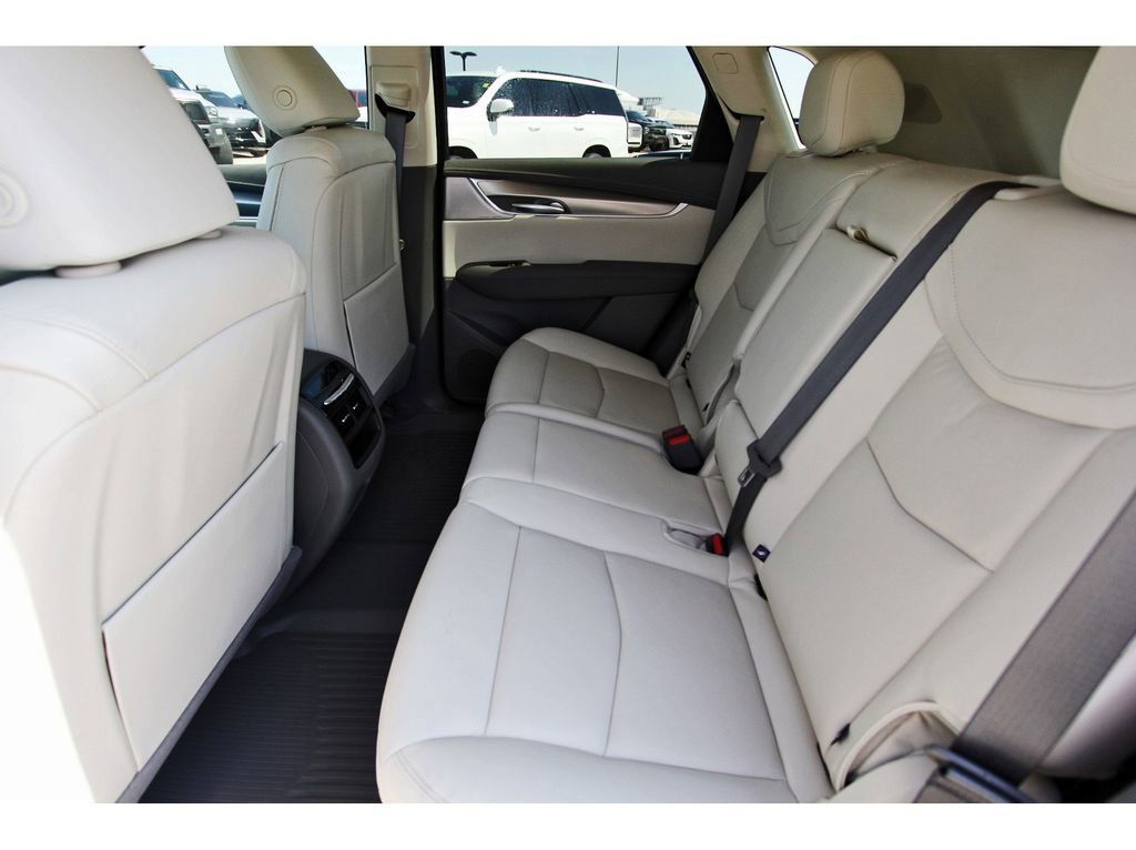 New 2025 Cadillac XT5 Premium Luxury w/ Technology Package image 7