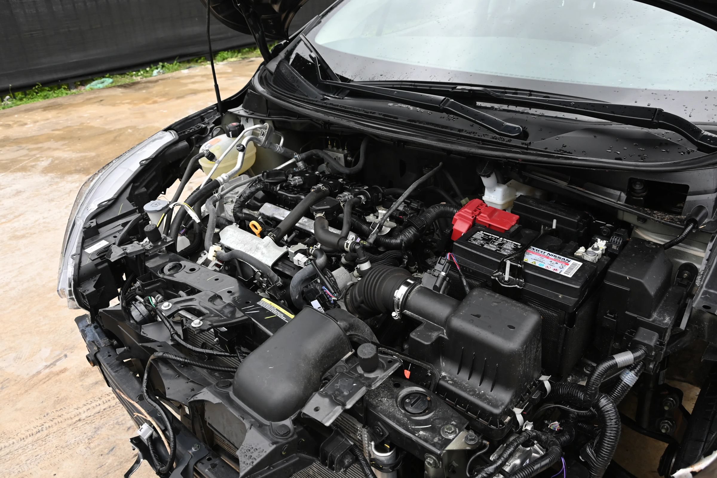 Used 2025 Nissan Versa S w/ Trunk Package FWD image 15