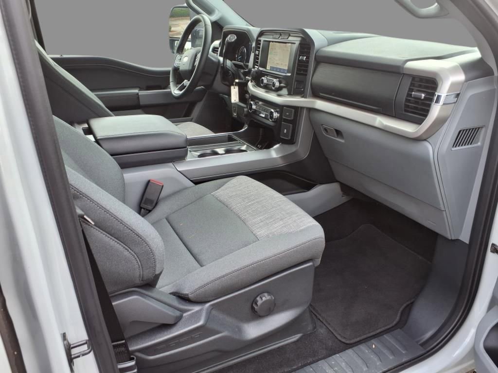New 2023 Ford F150 XLT w/ Equipment Group 301A Mid image 12