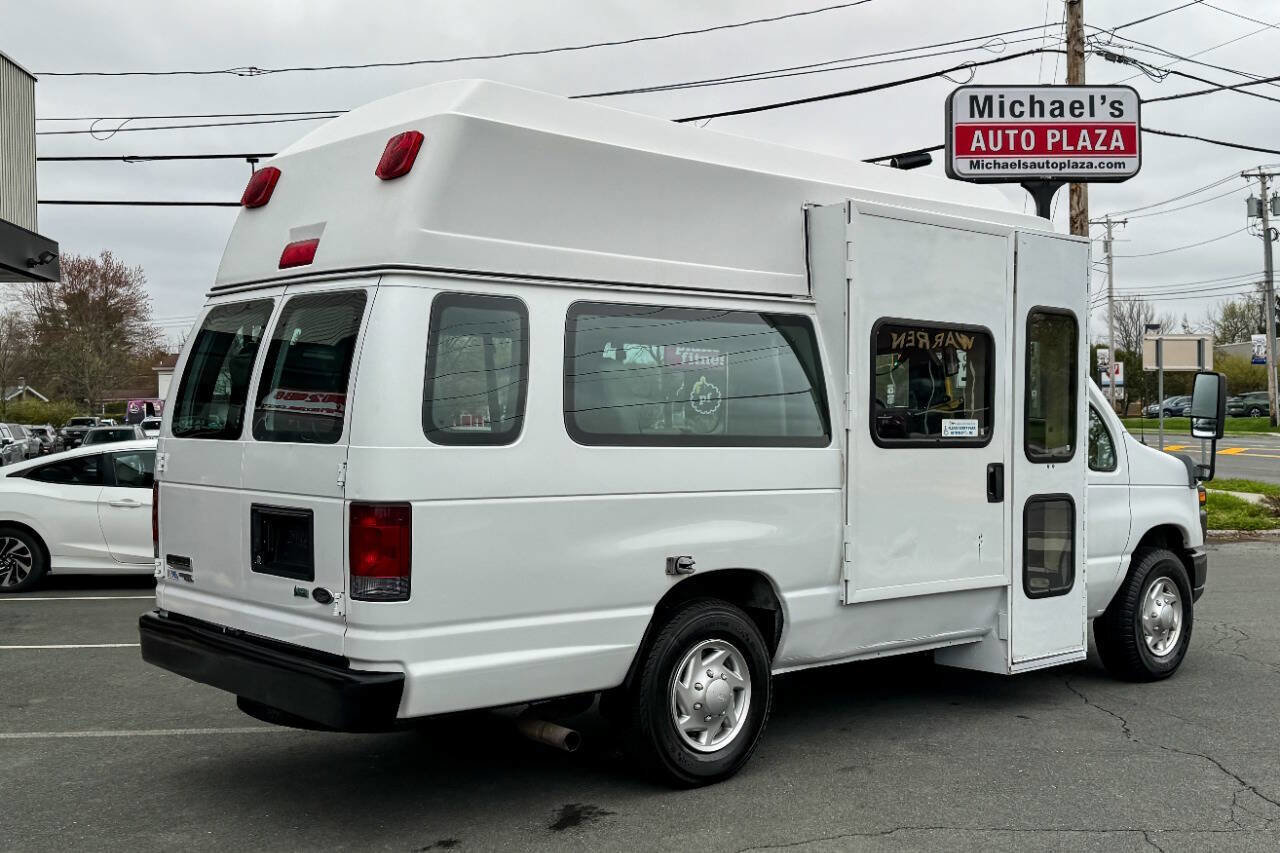 Used 2011 Ford E-350 and Econoline 350 Extended Super Duty w/ PWR Group RWD image 8