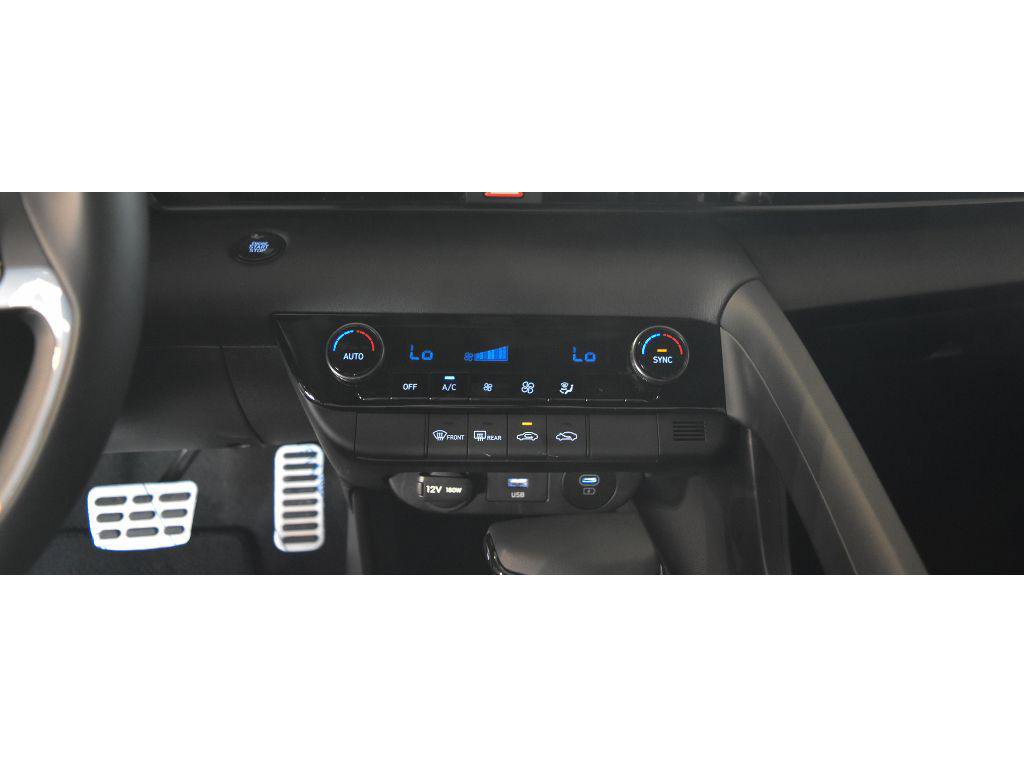 New 2025 Hyundai Elantra Sport image 58