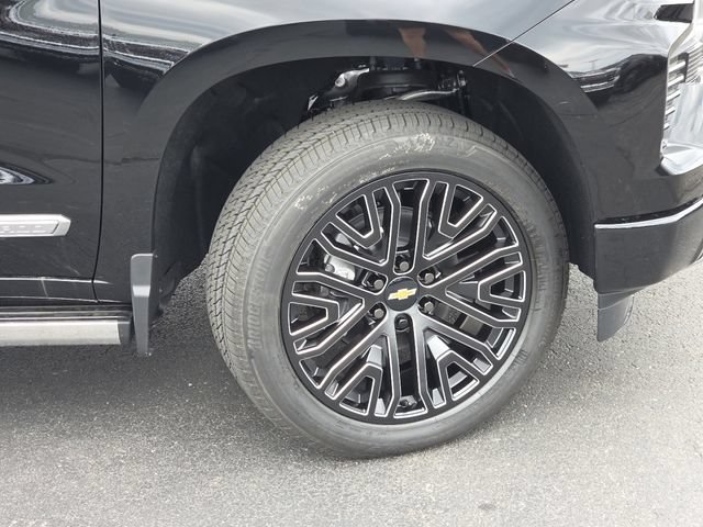 New 2026 Chevrolet Silverado 1500 High Country AWD/4WD image 28