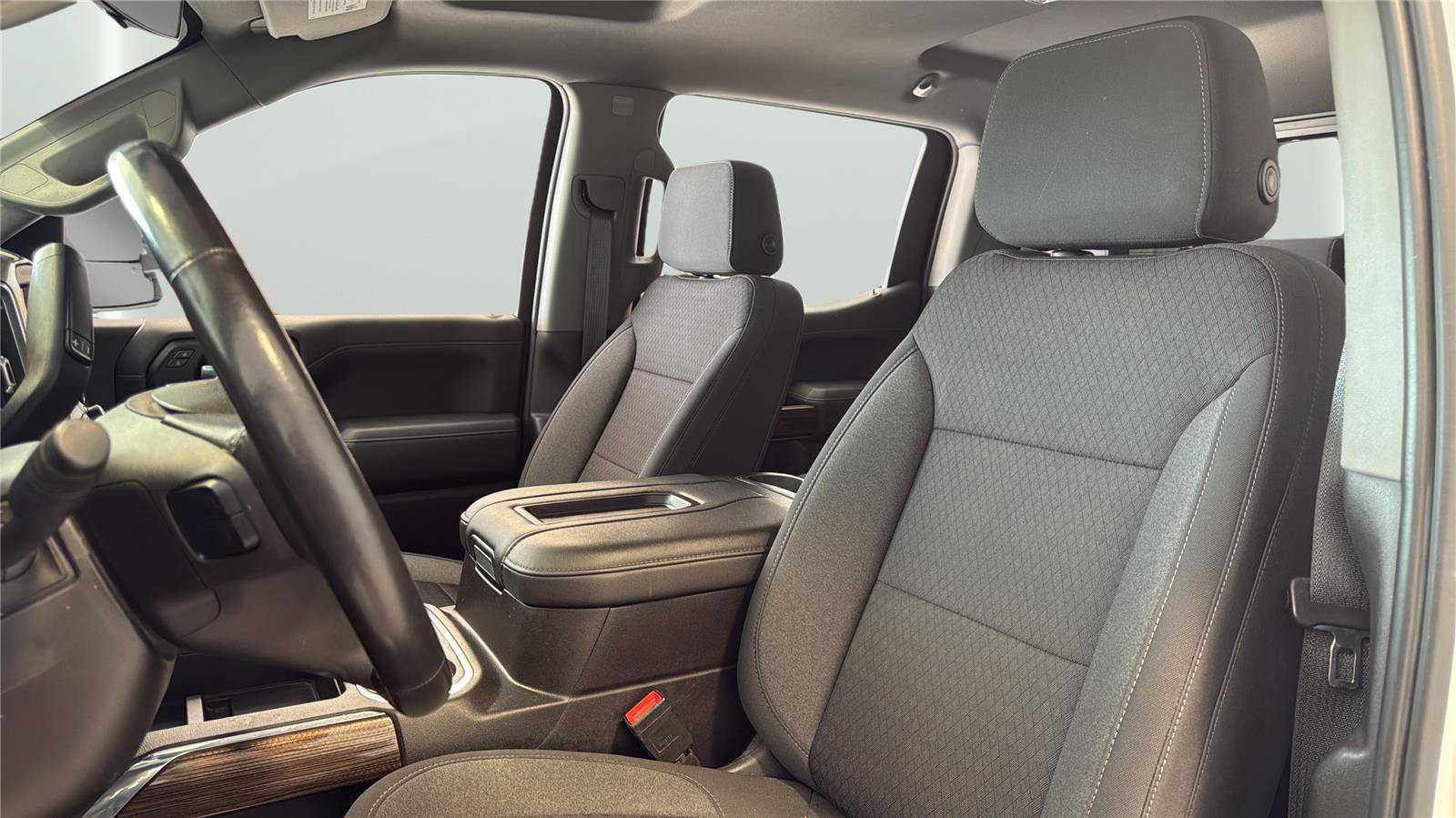 Used 2021 Chevrolet Silverado 1500 LT Trail Boss w/ Convenience Package II AWD/4WD image 10