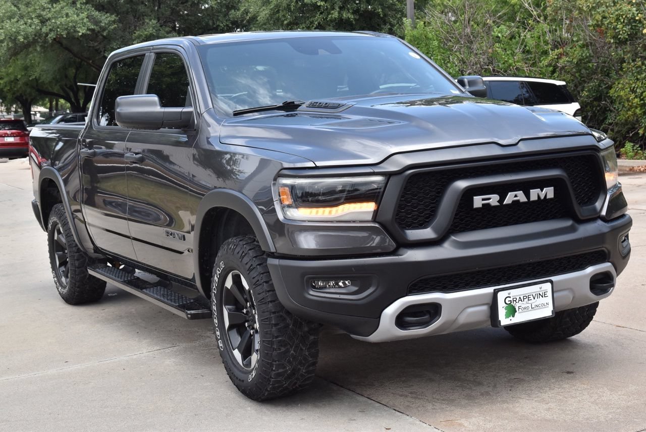 Used 2024 RAM 1500 Rebel AWD/4WD image 4