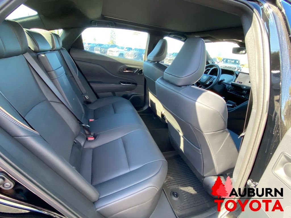 New 2026 Toyota Crown Platinum AWD/4WD image 13