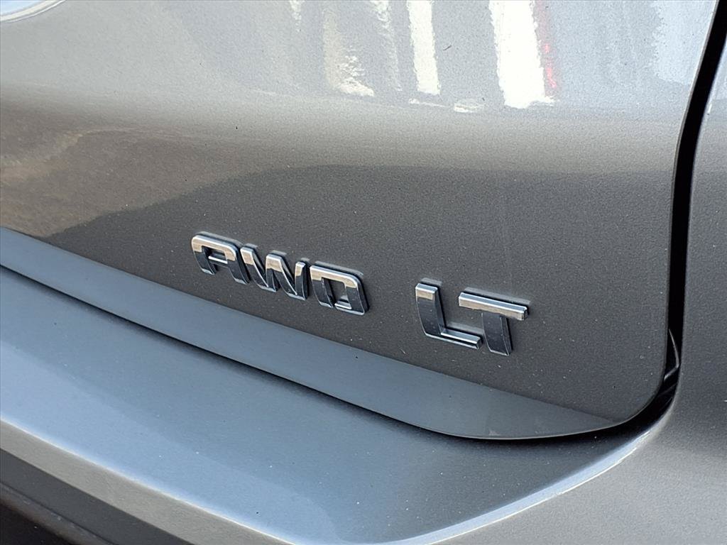 Used 2024 Chevrolet Equinox LT w/ LPO, Floor Liner Package AWD/4WD image 31