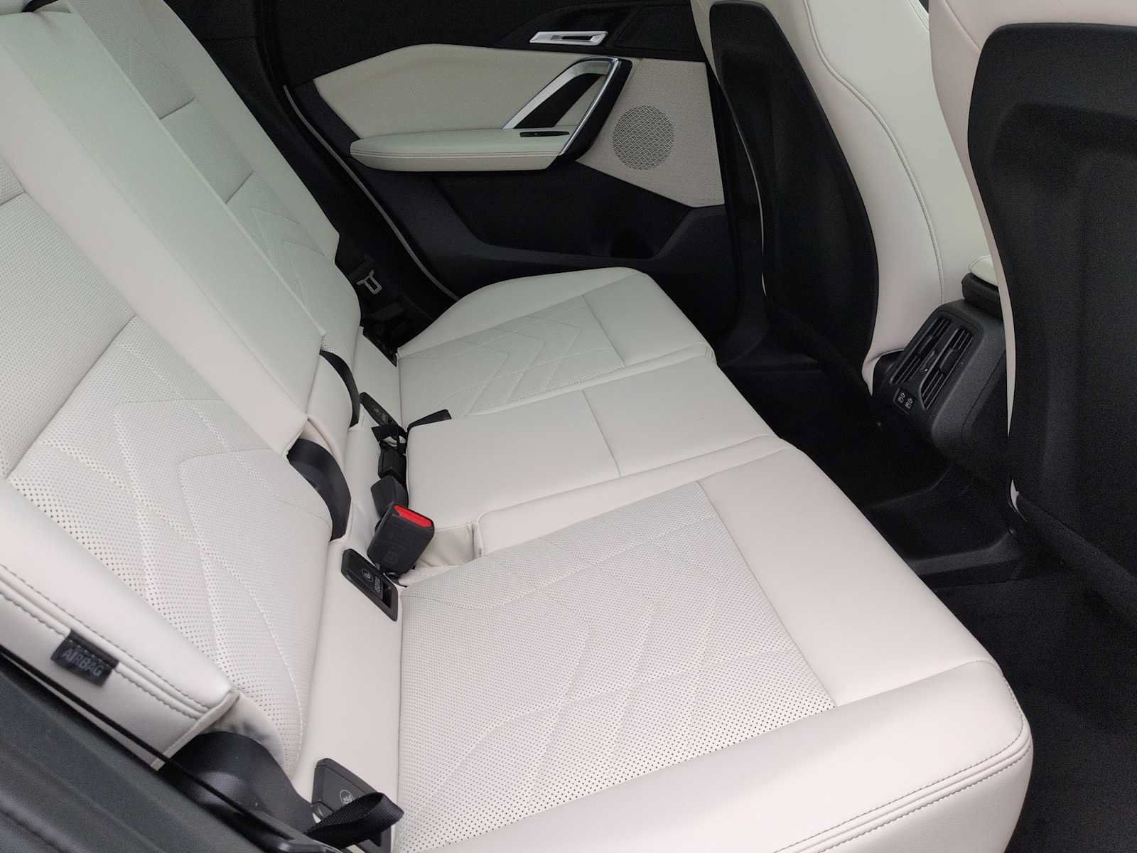 New 2026 BMW X1 xDrive28i w/ Technology Package AWD/4WD image 20