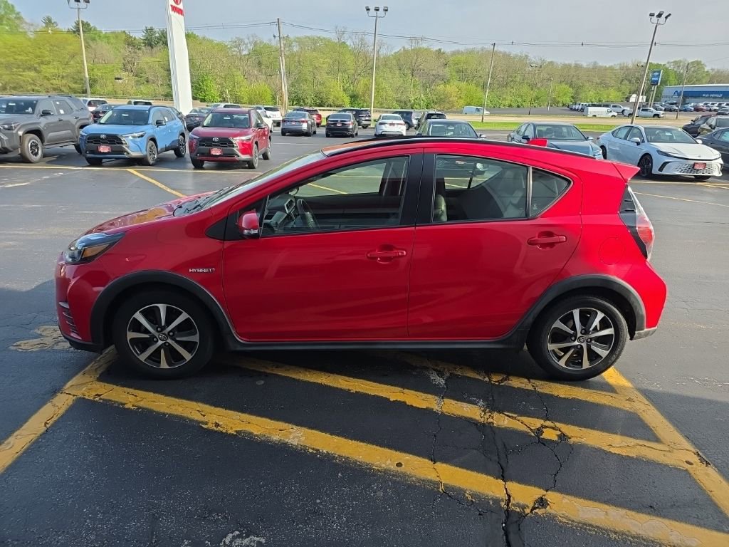 Used 2018 Toyota Prius C One FWD image 7