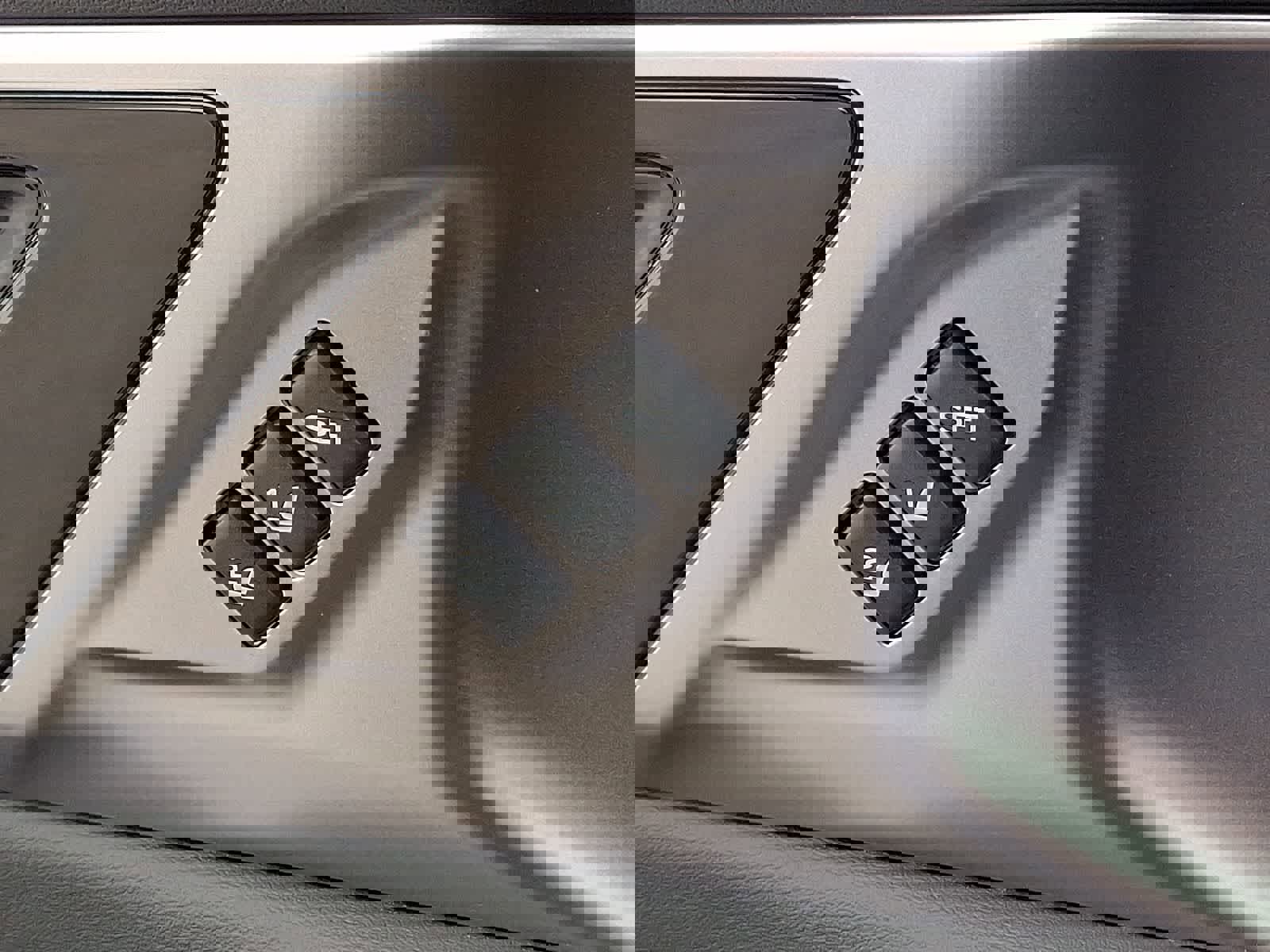 Used 2025 Subaru Outback Limited w/ Popular Package #2 image 27