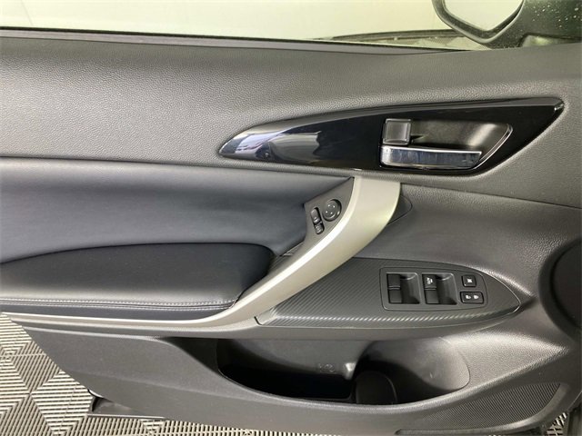 Used 2024 Mitsubishi Eclipse Cross AWD image 23