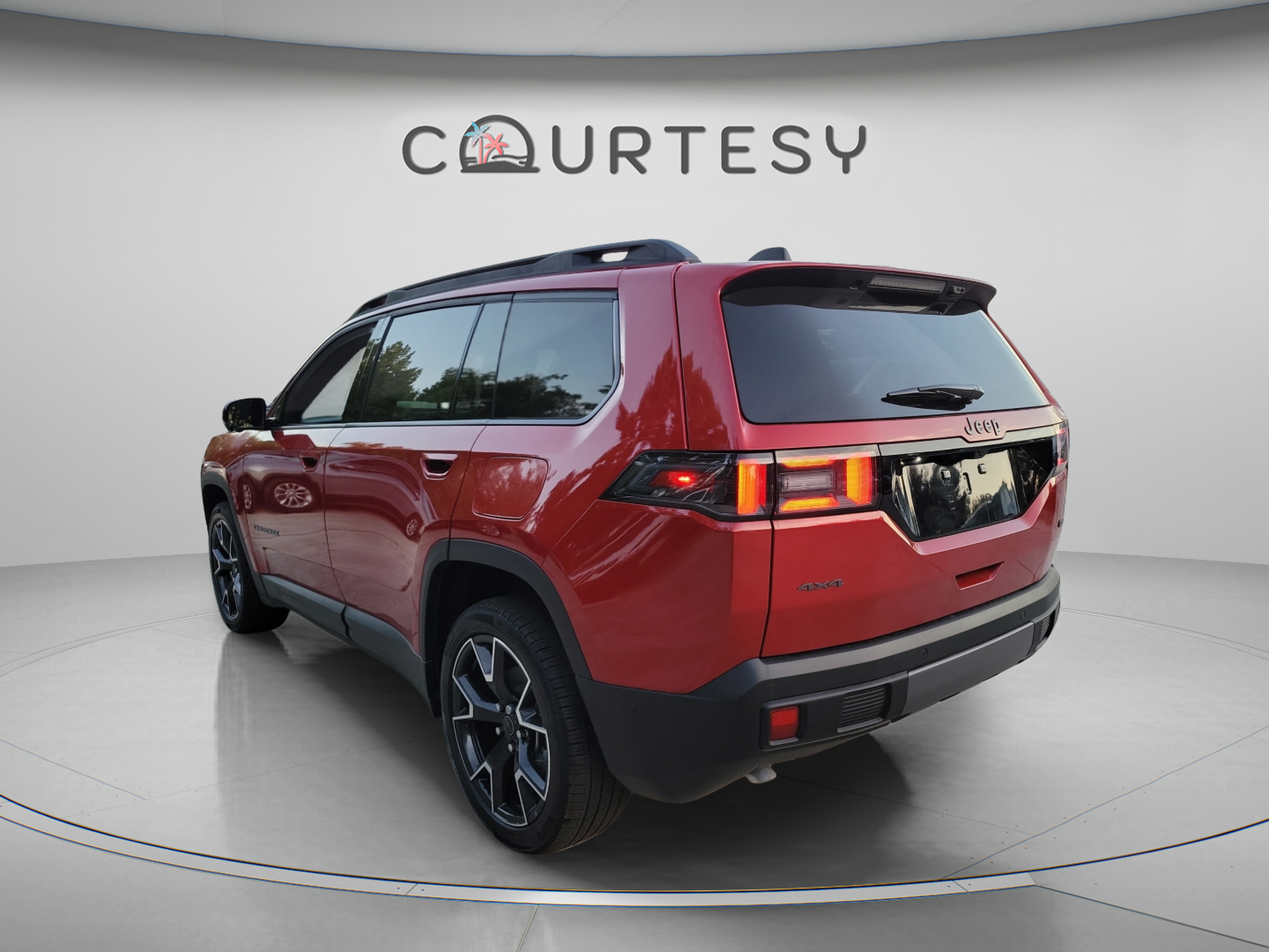 New 2026 Jeep Cherokee Overland w/ Advanced Pro Tech Group AWD/4WD image 2