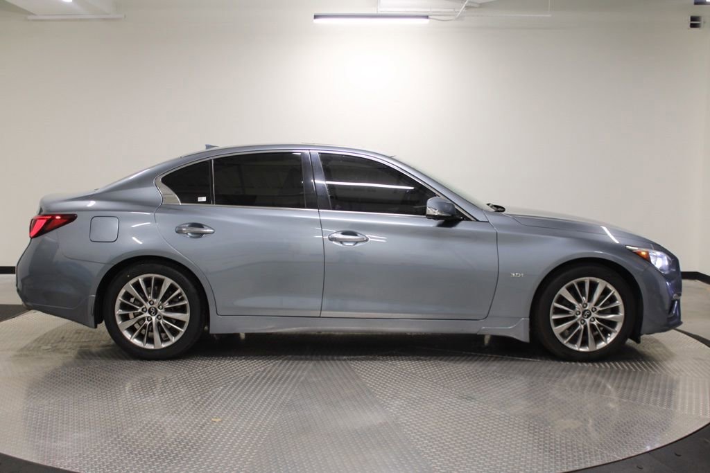 Used 2020 INFINITI Q50 Luxe w/ Essential Package (3.0T Luxe) RWD image 8