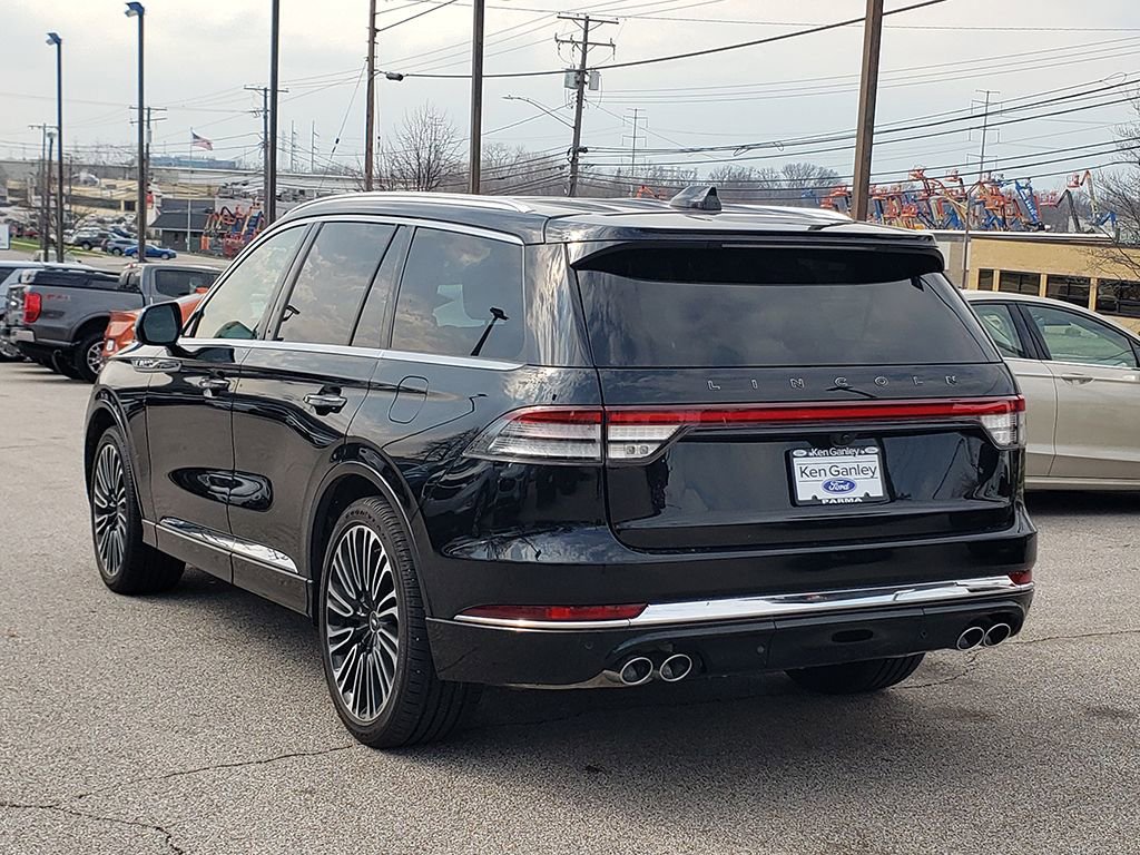 Used 2025 Lincoln Aviator Black Label AWD/4WD image 7