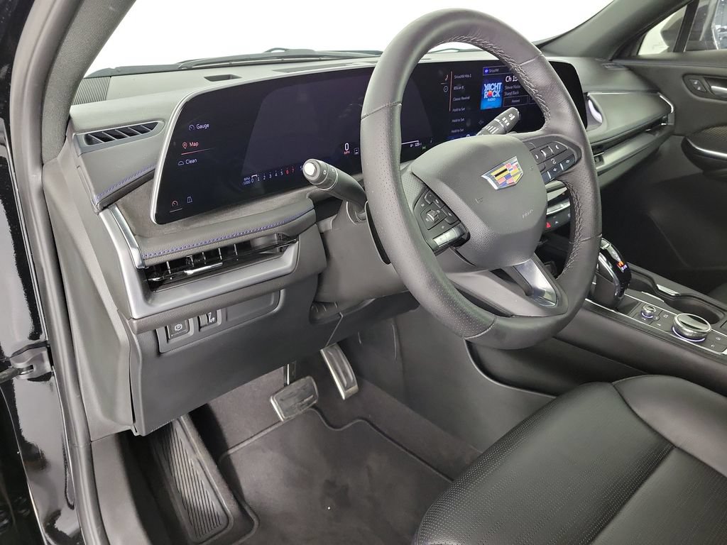 Certified 2024 Cadillac XT4 Sport FWD image 17