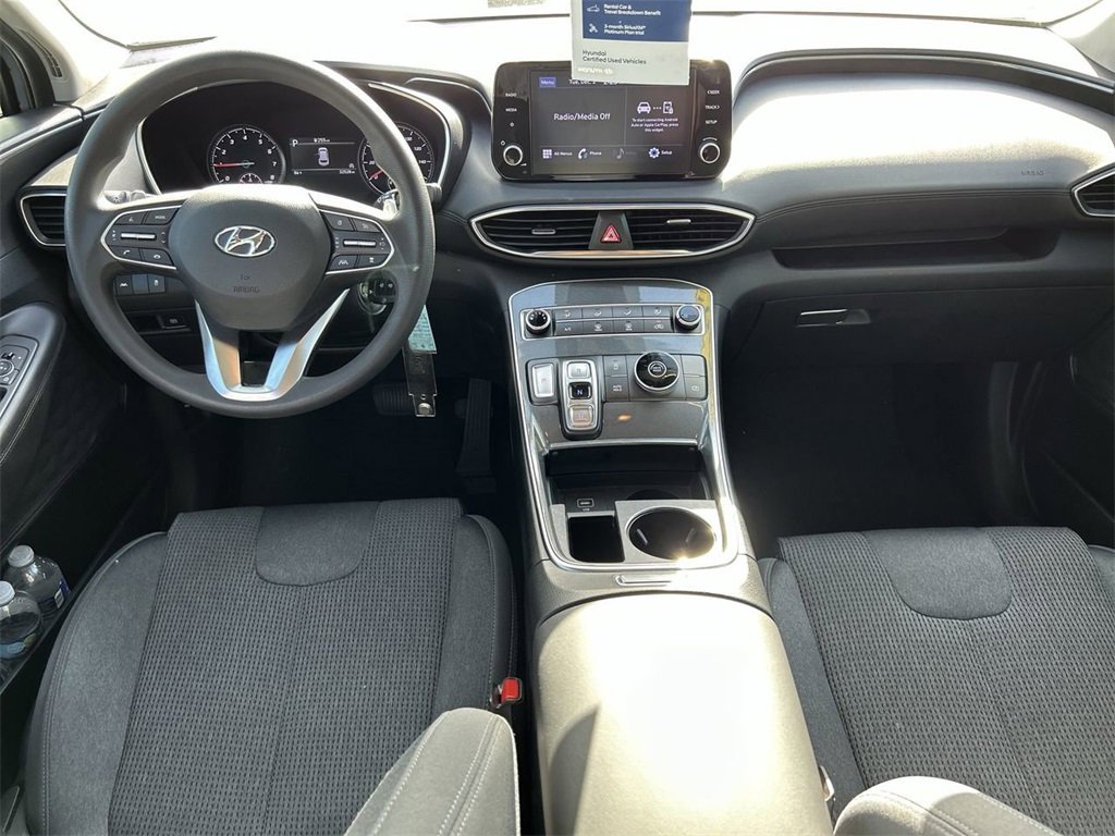 Certified 2022 Hyundai Santa Fe SE image 3