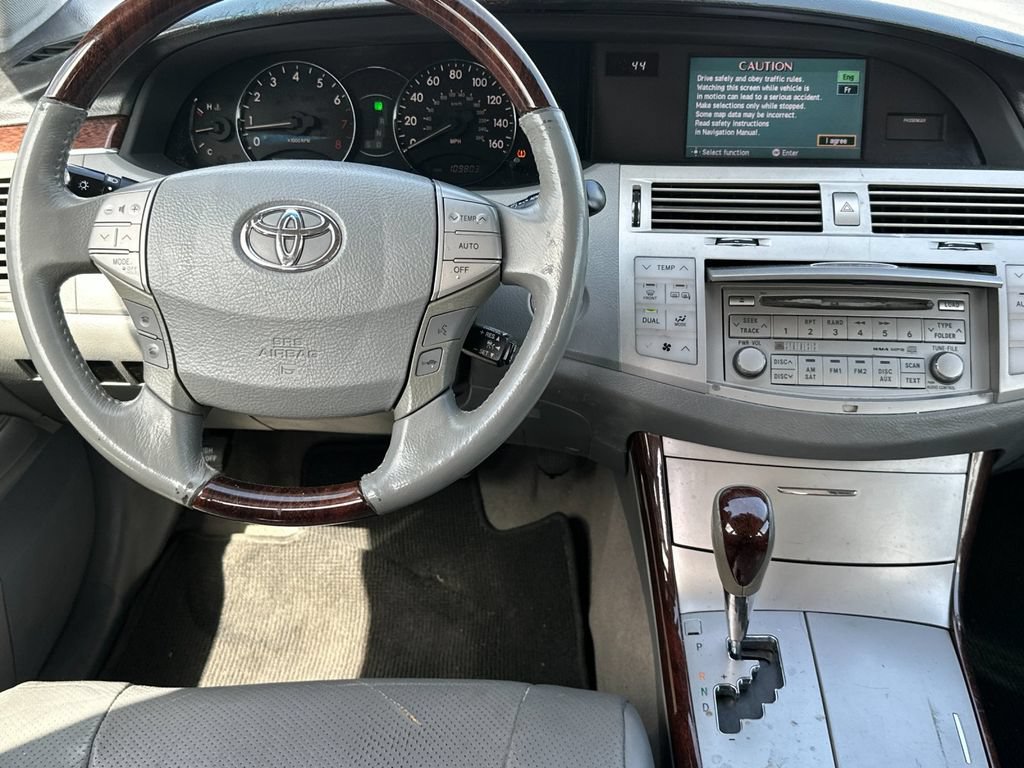 Used 2008 Toyota Avalon Limited FWD image 14