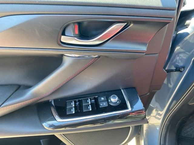 Used 2022 MAZDA CX-9 Carbon Edition image 17