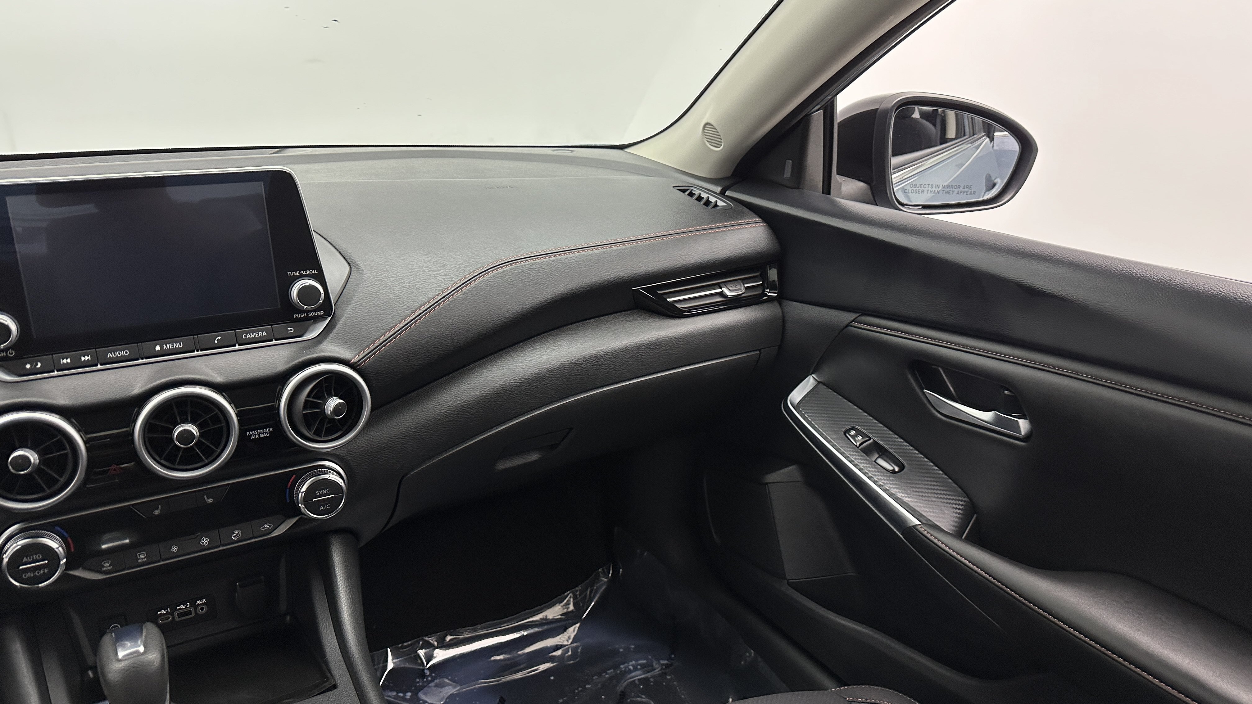 Used 2025 Nissan Sentra SR FWD image 33