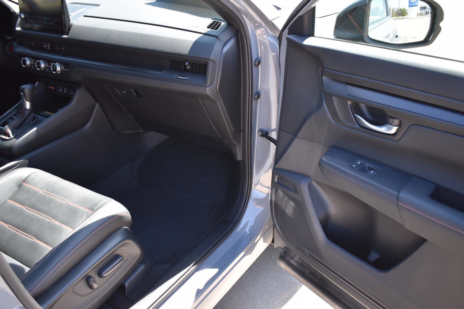 Used 2024 Honda CR-V Sport-L image 14