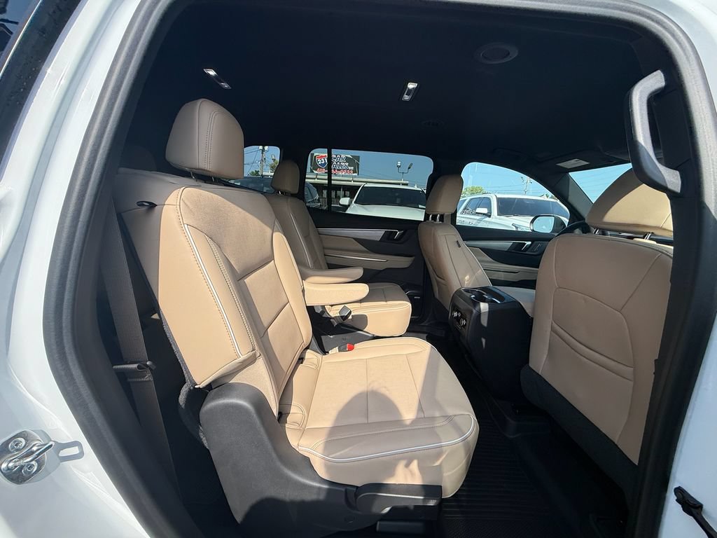 Used 2026 Buick Enclave Preferred FWD image 21