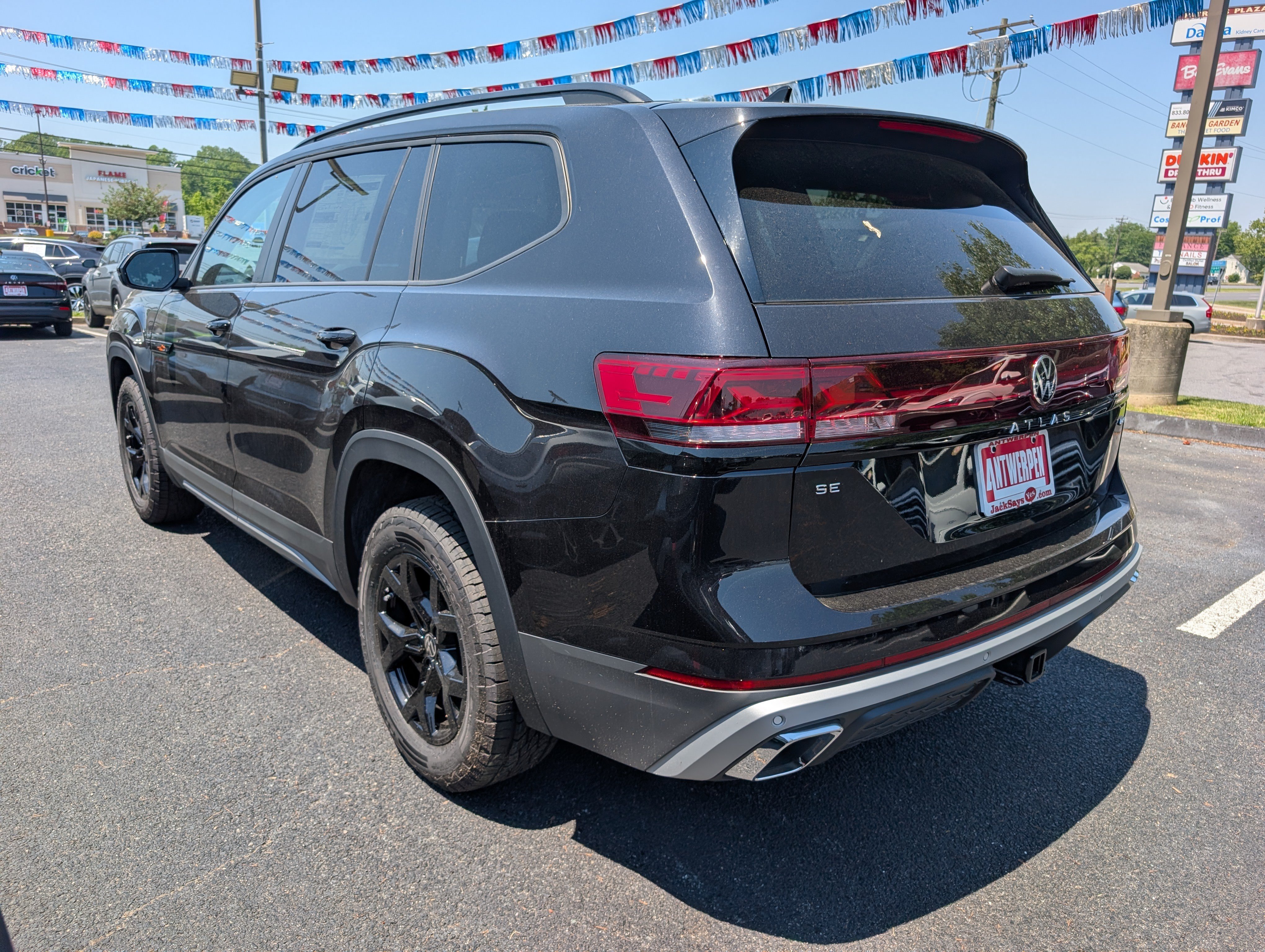 New 2026 Volkswagen Atlas Peak Edition AWD/4WD image 4