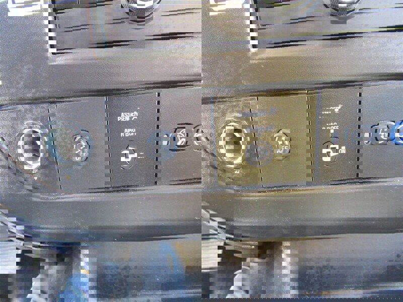 Used 2021 GMC Savana 3500 Extended w/ Power Convenience Package image 24