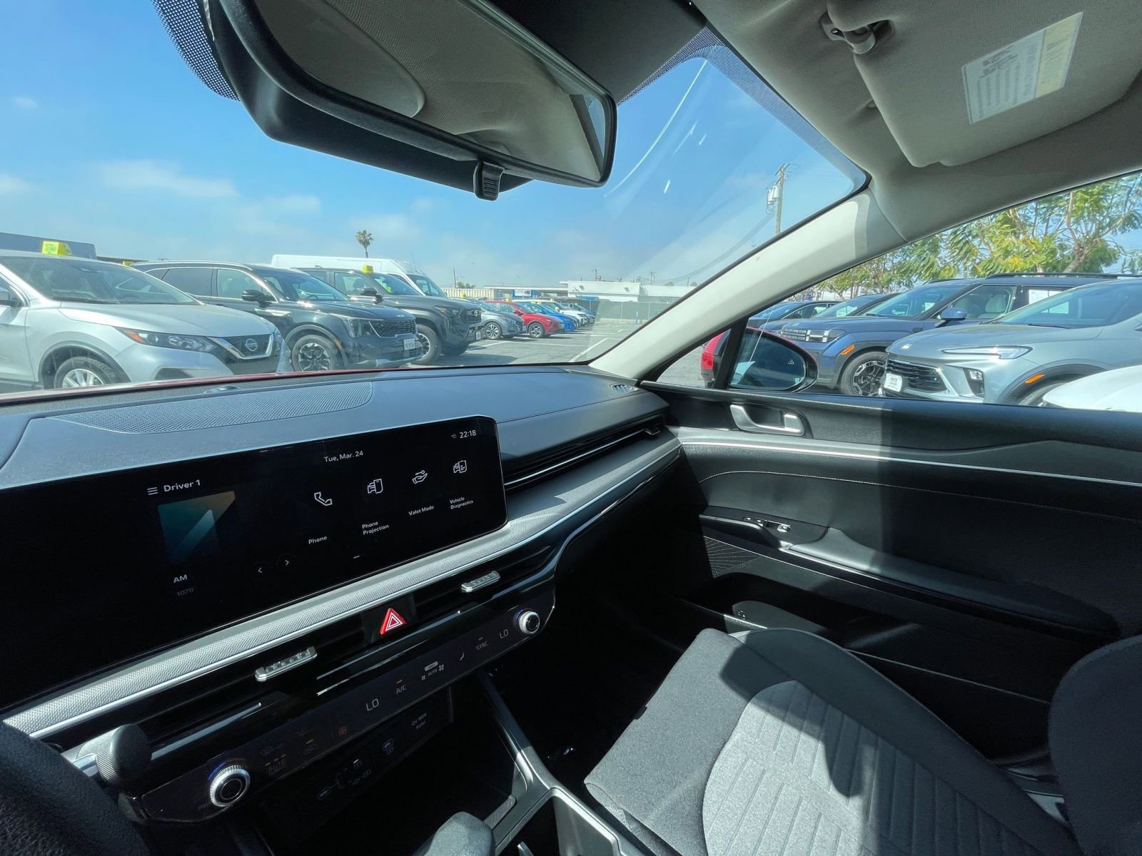 Used 2025 Kia K5 LXS FWD image 37