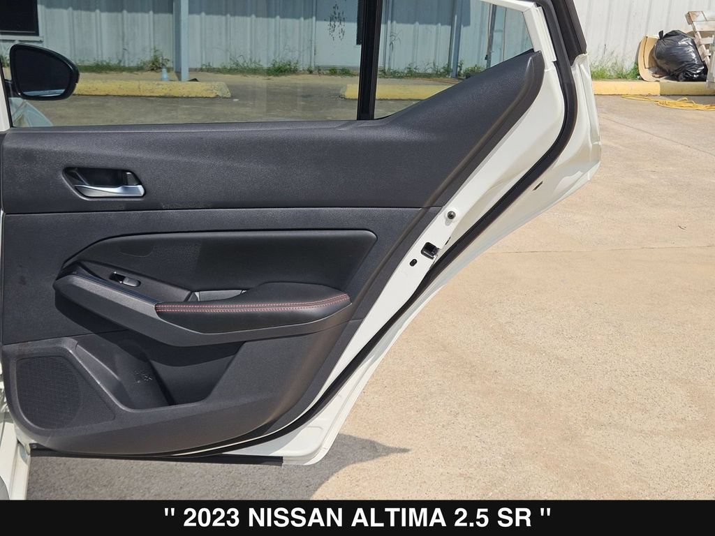 Used 2023 Nissan Altima 2.5 SR AWD/4WD image 27
