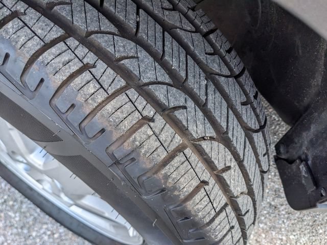 Used 2011 Ford Escape XLT FWD image 31