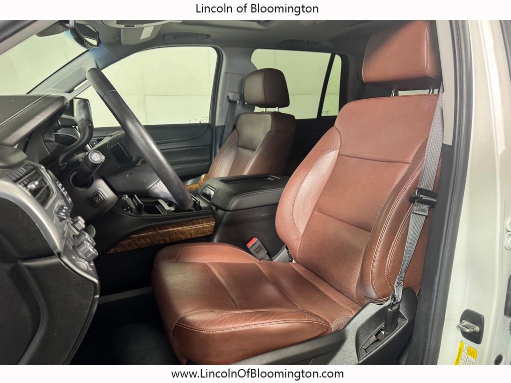 Used 2019 Chevrolet Tahoe Premier w/ Premier Plus Edition AWD/4WD image 18