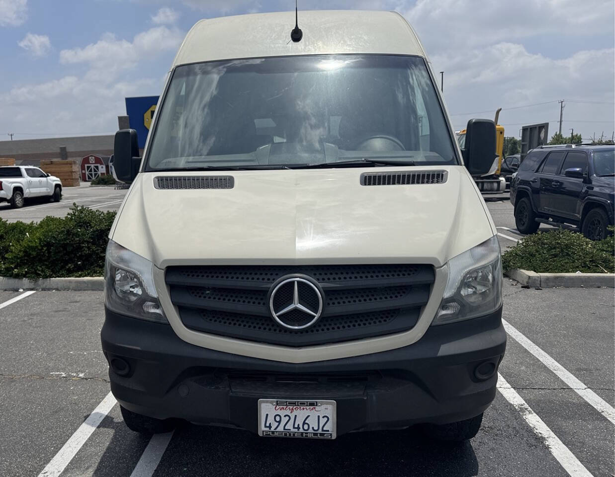 Used 2017 Mercedes-Benz Sprinter 2500 image 3