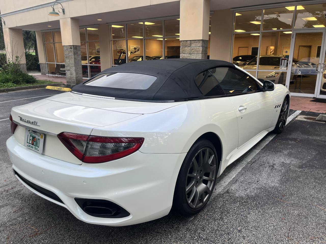 Used 2019 Maserati GranTurismo Sport RWD image 17