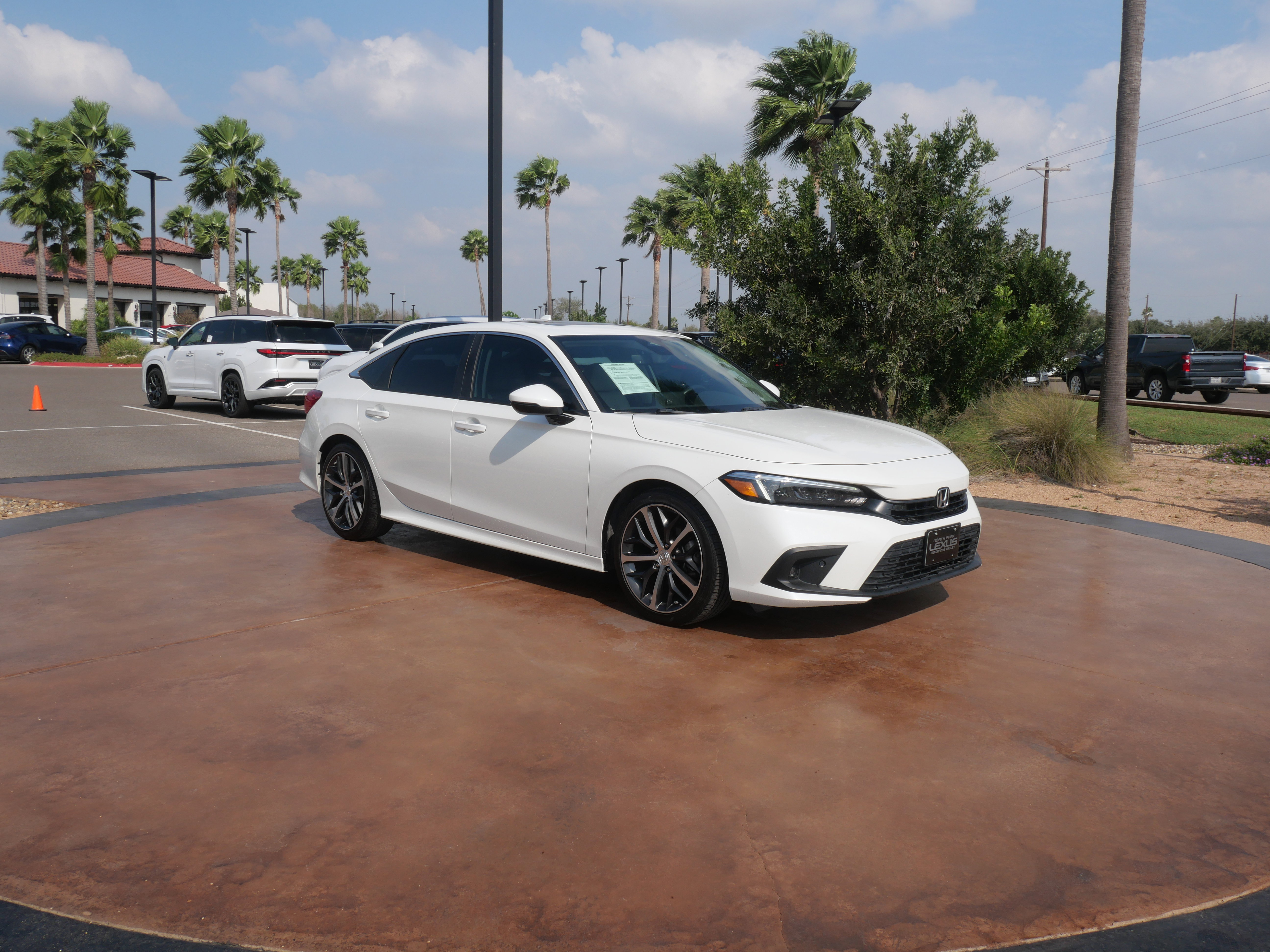Used 2024 Honda Civic Touring image 1