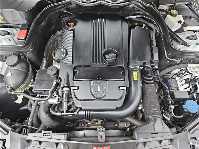 Used 2014 Mercedes-Benz C 250 Sedan image 23