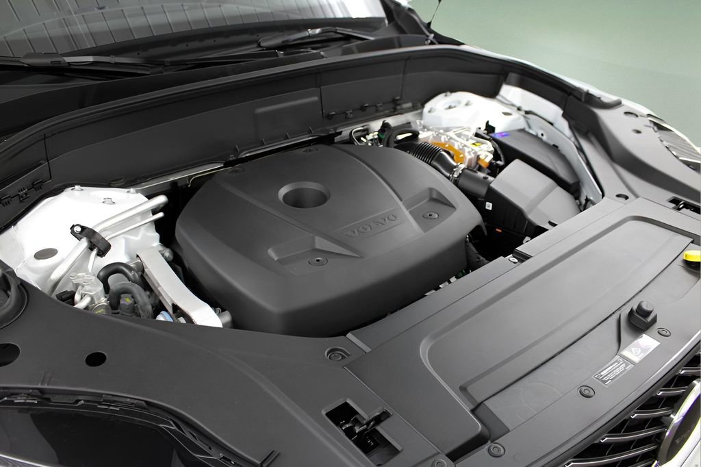 New 2025 Volvo XC90 T8 Core w/ Protection Package image 34