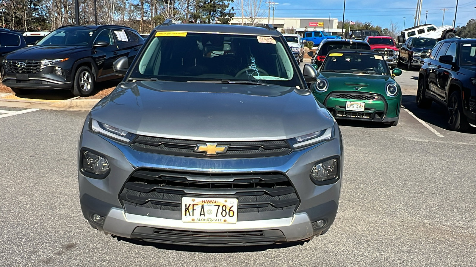 Used 2023 Chevrolet TrailBlazer LT w/ Convenience Package image 3